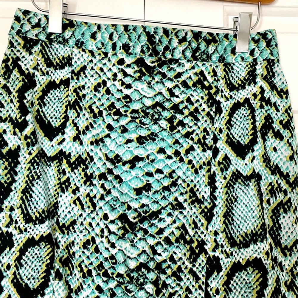 Nanette Lepore Green Snakeskin Print Pencil Skirt… - image 3